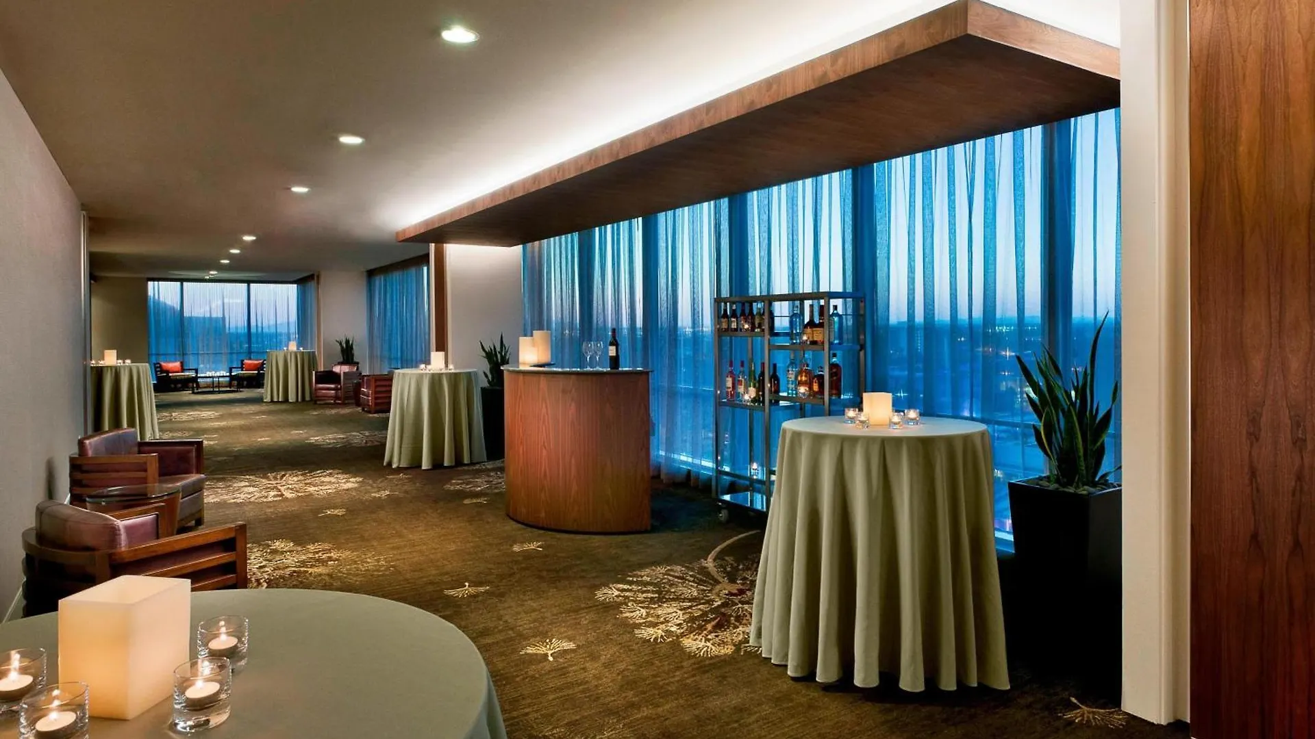 The Westin Phoenix Downtown