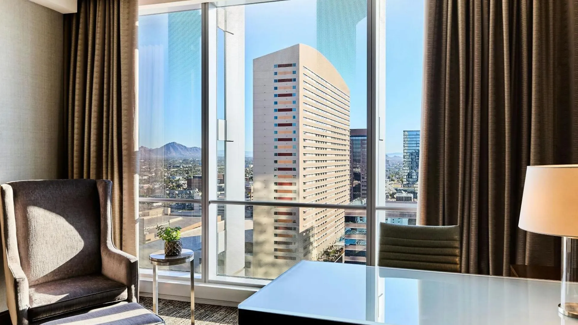 The Westin Phoenix Downtown