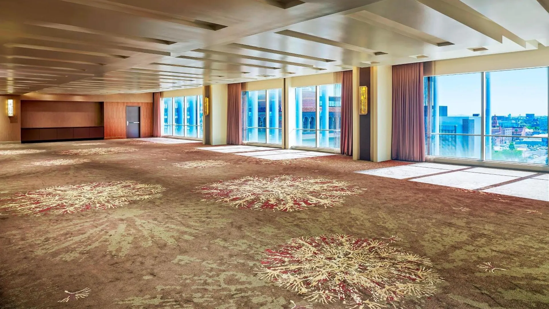 **** מלון The Westin Phoenix Downtown ארצות הברית